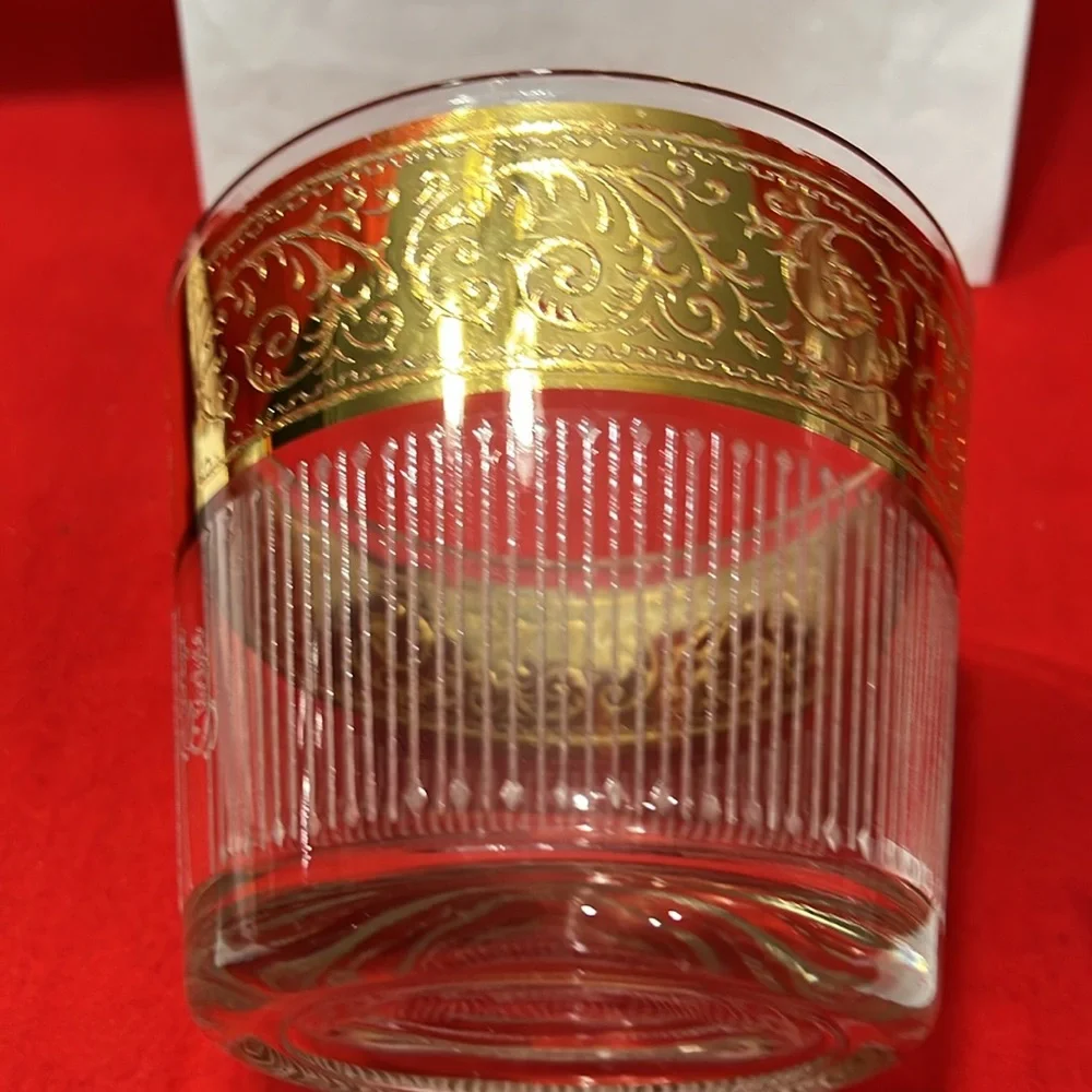 Vintage 1970’s Mid- Century Modern Starlyte Ice Bucket. 6” Wide x 5” Tall. Gold.